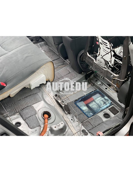 Toyota Prius III Petrol/Electric/LPG HYBRID 3/4 technology functional model – PMTPK-05