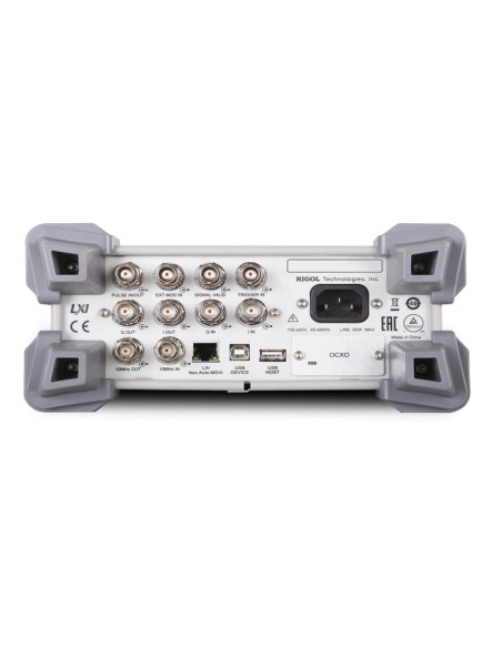 Gerador de sinal RF DSG836A