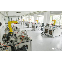 YL-18 Industrial Robotics Application Programming Trainer 2